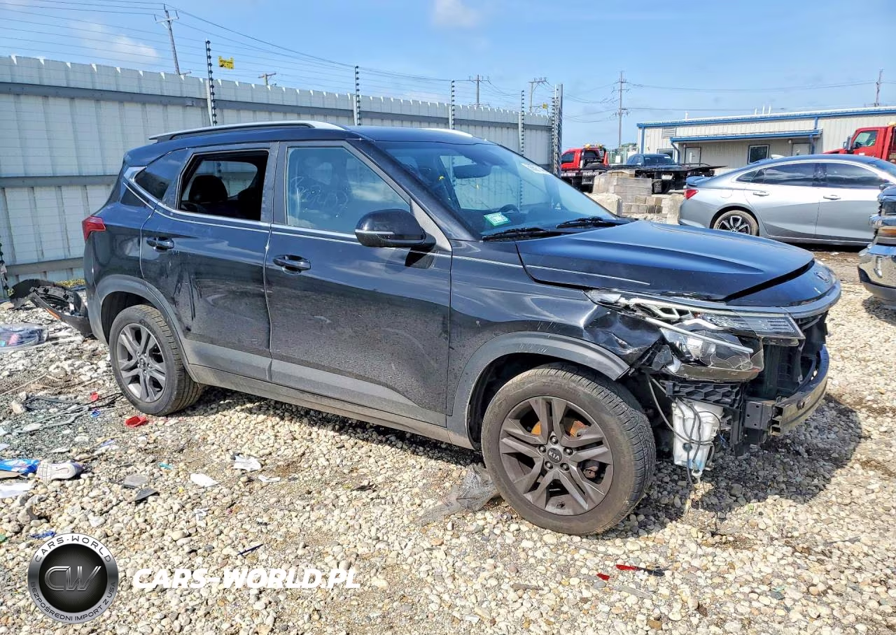 2021 Kia Seltos S VIN:KNDEU2AA6M7049780 - 4