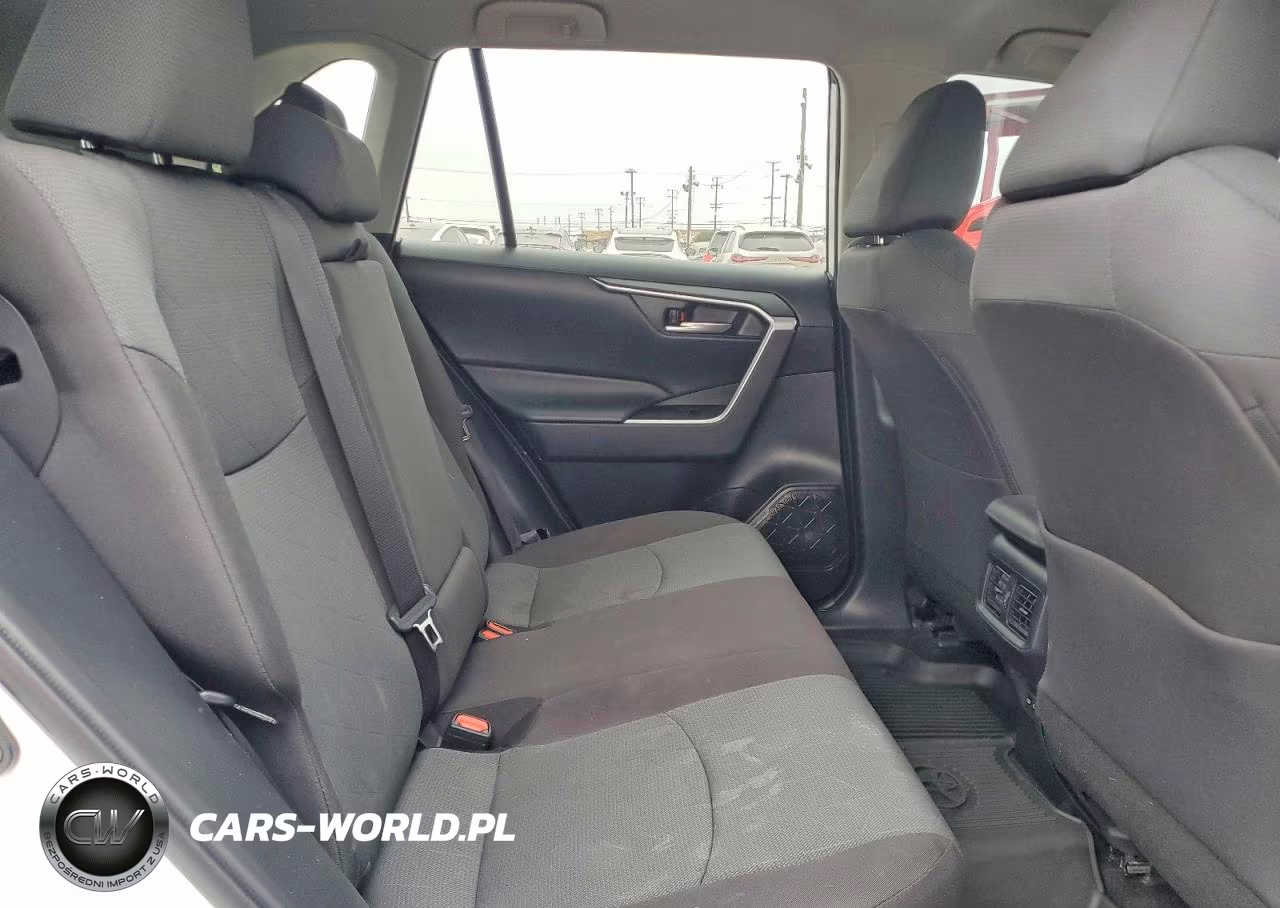 2024 Toyota Rav4 Xle VIN:2T3W1RFV0RC291091 - 11