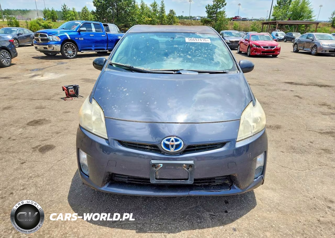 2011 Toyota Prius Two VIN:JTDKN3DU1B0269717 - 5