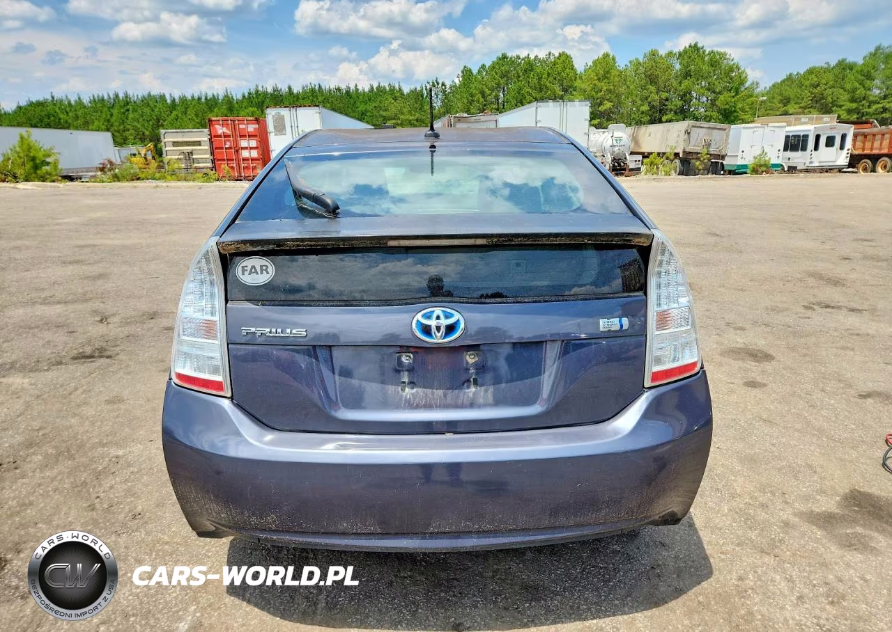 2011 Toyota Prius Two VIN:JTDKN3DU1B0269717 - 6
