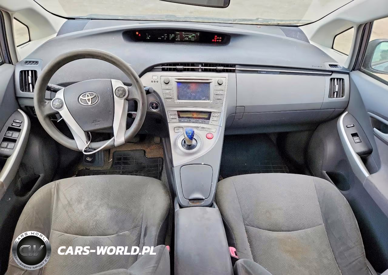 2011 Toyota Prius Two VIN:JTDKN3DU1B0269717 - 8