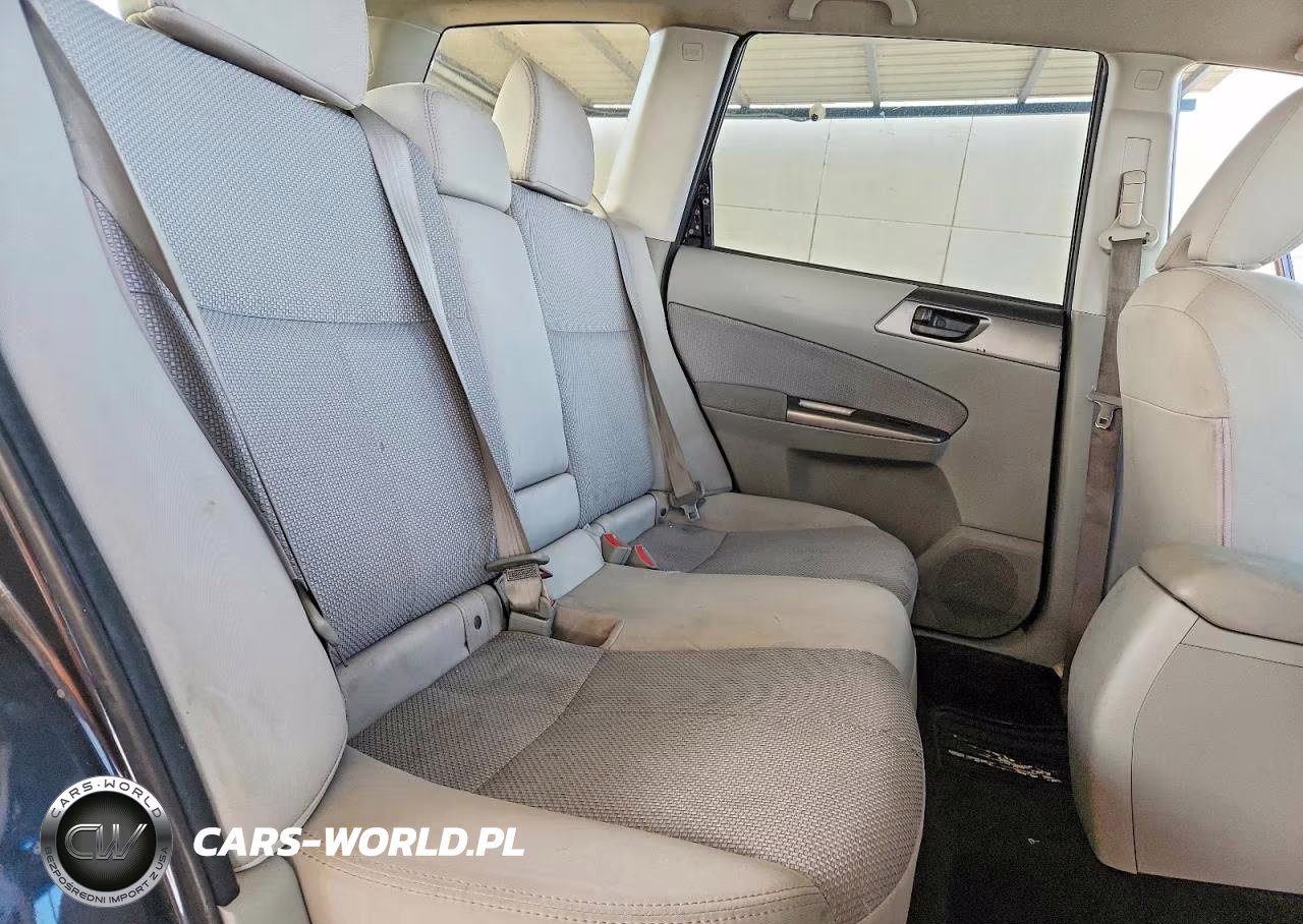 2011 Subaru Forester 2.5X VIN:JF2SHBBC7BH754930 - 11