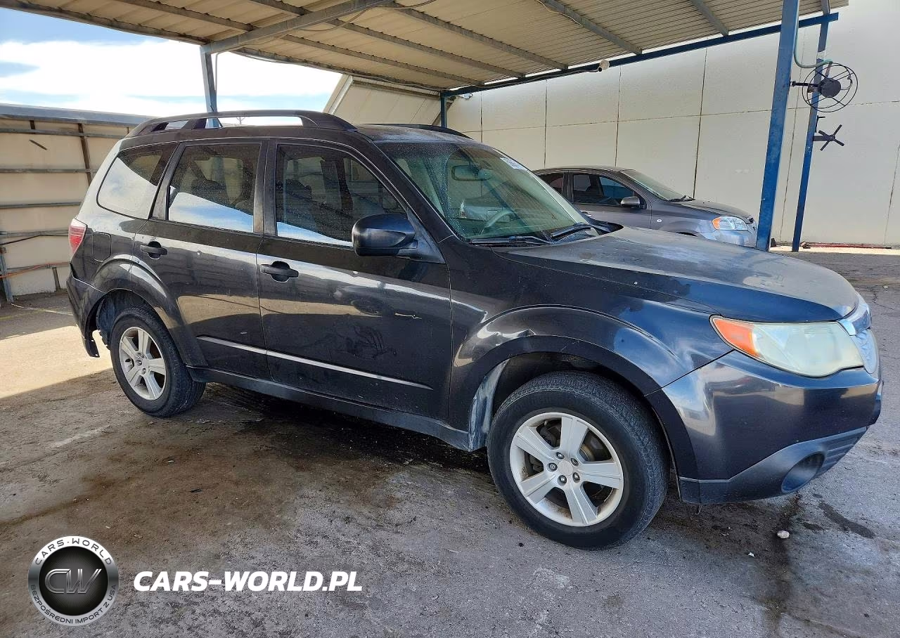 2011 Subaru Forester 2.5X VIN:JF2SHBBC7BH754930 - 4
