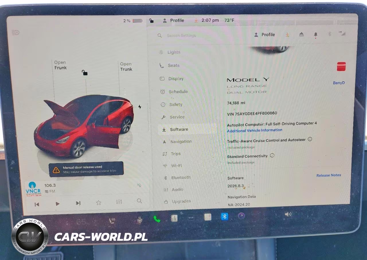 2023 Tesla Model Y VIN:7SAYGDEE4PF800860 - 9