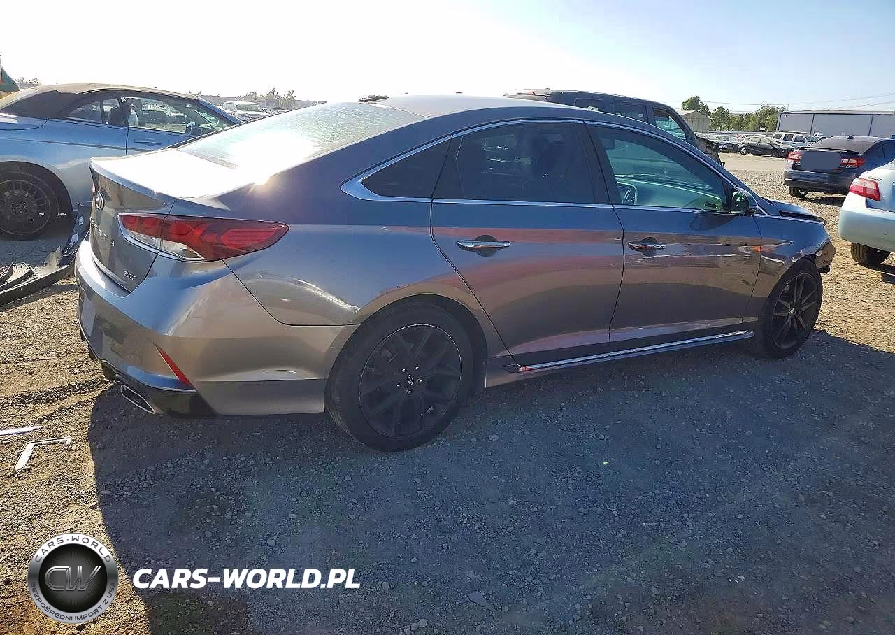 2018 Hyundai Sonata Sport 2.0T VIN:5NPE34AB6JH610963 - 3