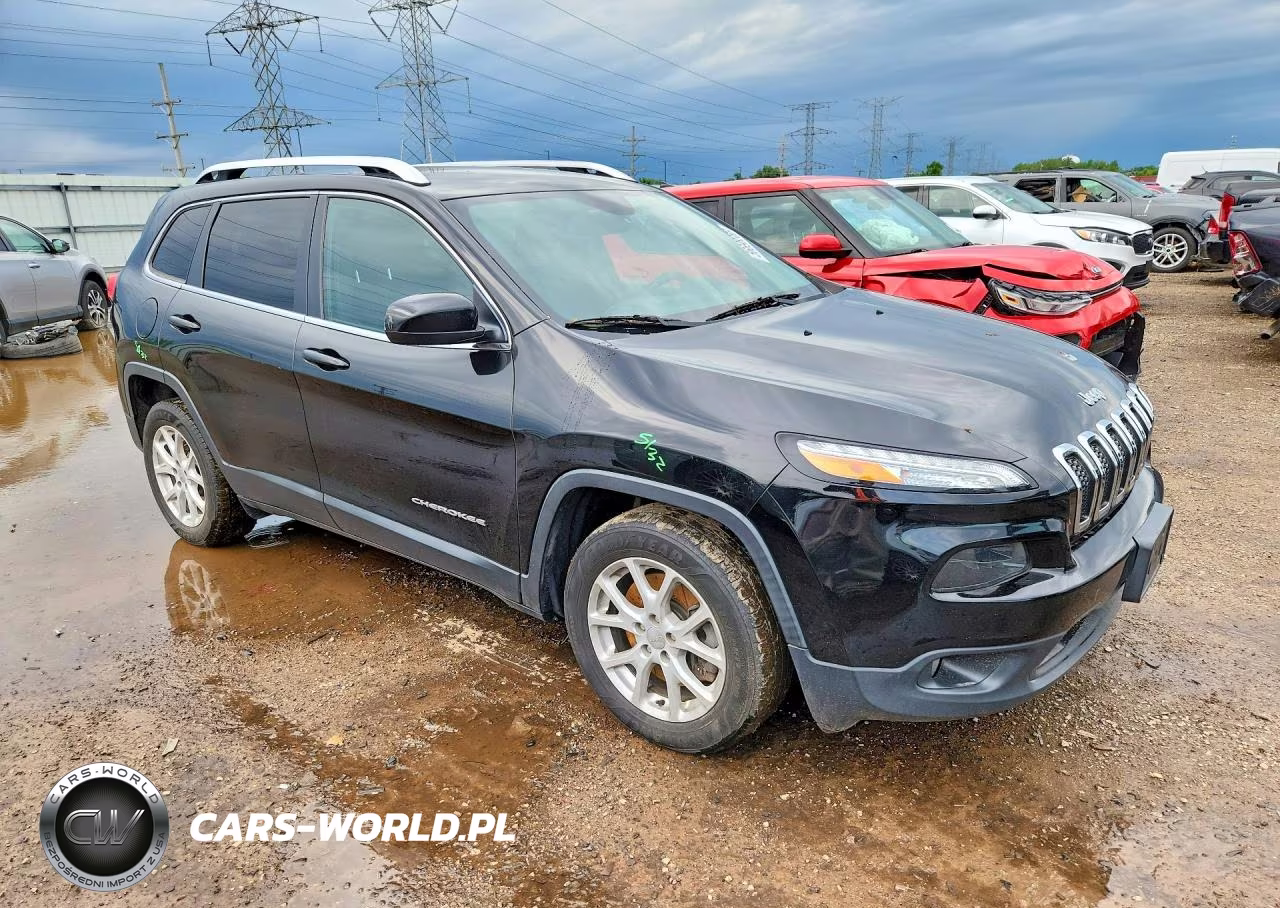 2017 Jeep Cherokee VIN:1C4PJLCS8HW577913 - 4
