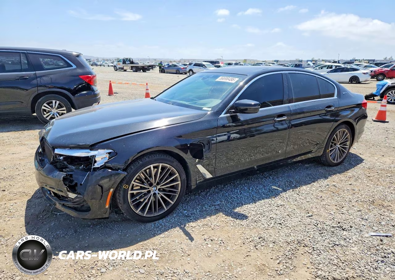2018 BMW 530E