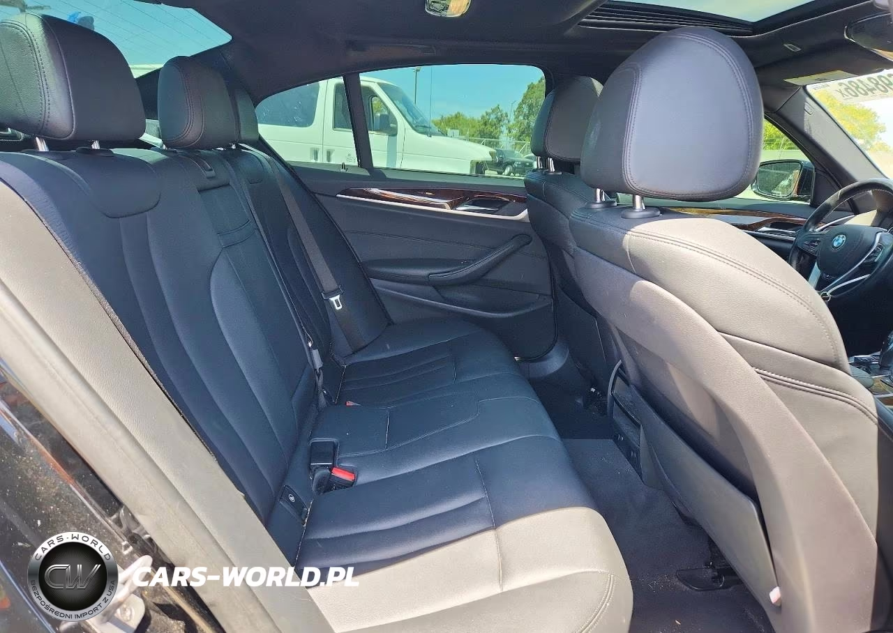 2018 BMW 530E VIN:WBAJA9C58JB251302 - 10