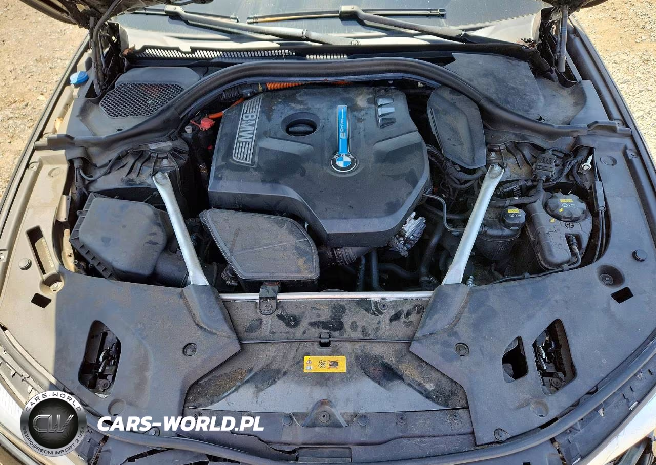 2018 BMW 530E VIN:WBAJA9C58JB251302 - 11