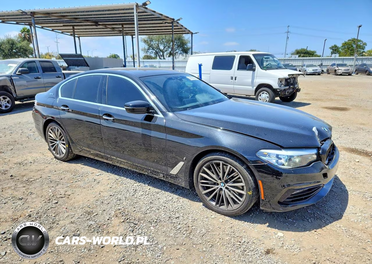 2018 BMW 530E VIN:WBAJA9C58JB251302 - 4