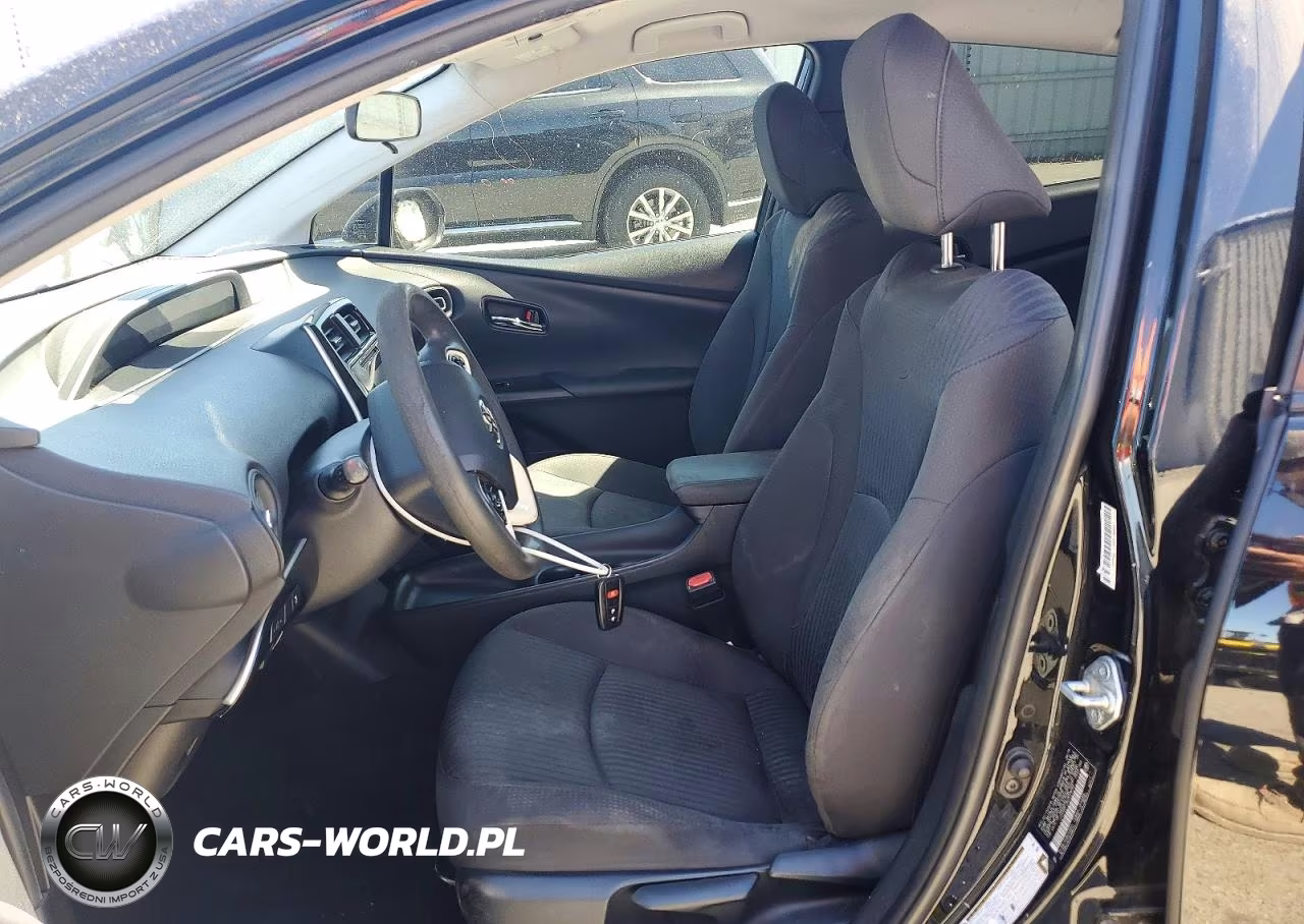 2017 Toyota Prius Two VIN:JTDKBRFU8H3028088 - 7