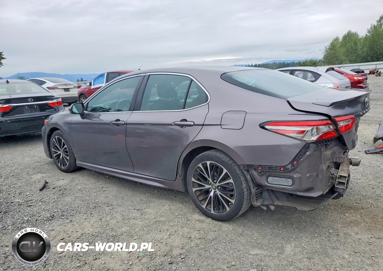 2018 Toyota Camry Se VIN:4T1B11HK4JU150328 - 2