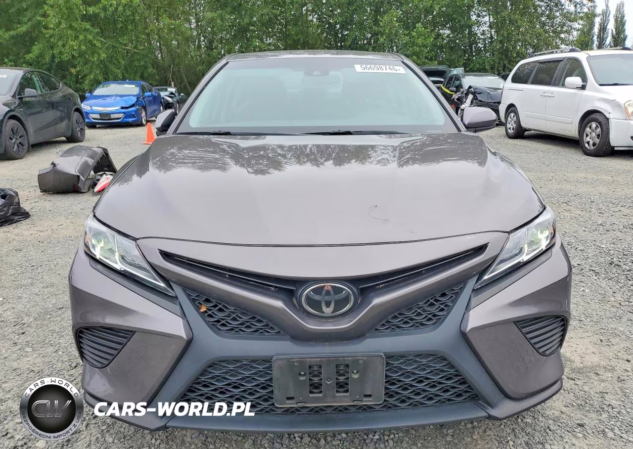 2018 Toyota Camry Se VIN:4T1B11HK4JU150328 - 5