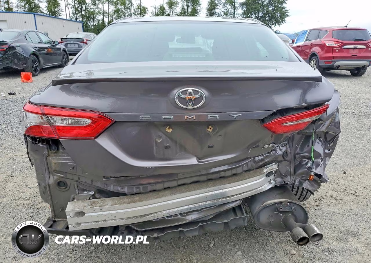 2018 Toyota Camry Se VIN:4T1B11HK4JU150328 - 6