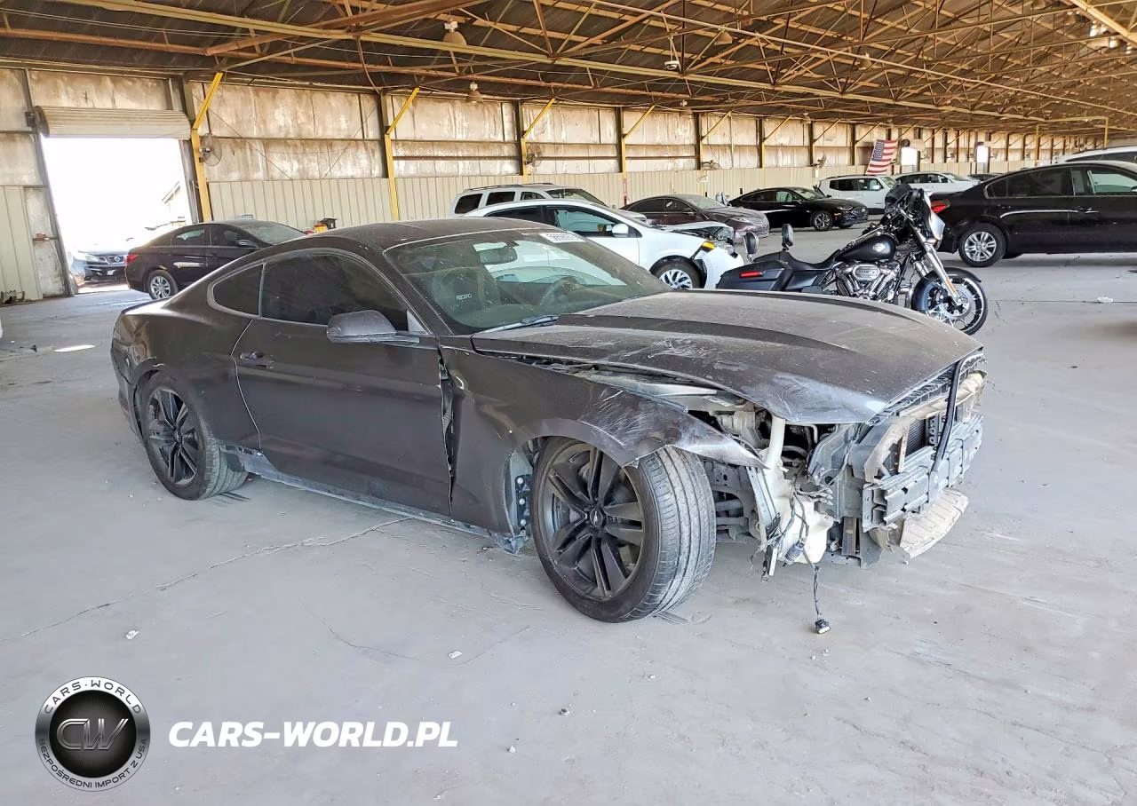 2015 Ford Mustang VIN:1FA6P8THXF5392122 - 4