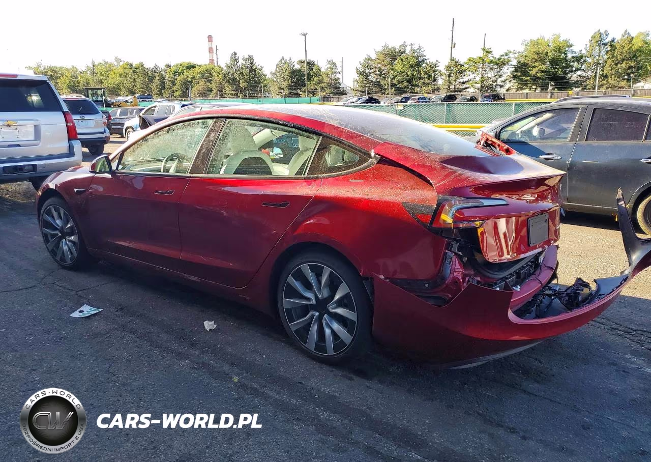 2025 Tesla Model 3 VIN:5YJ3E1EB6SF921528 - 2