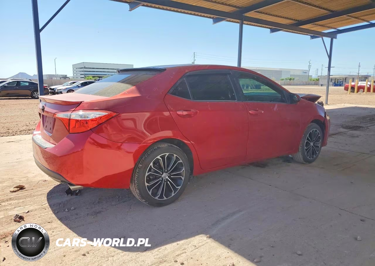 2015 Toyota Corolla S Plus VIN:5YFBURHE3FP345765 - 3