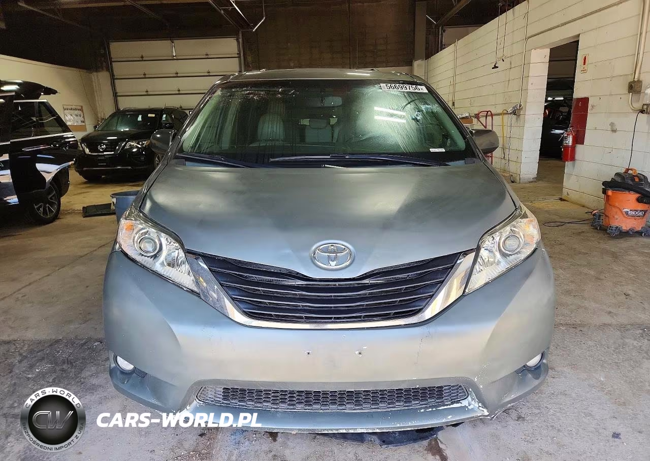 2011 Toyota Sienna Le VIN:5TDKK3DC4BS079469 - 5