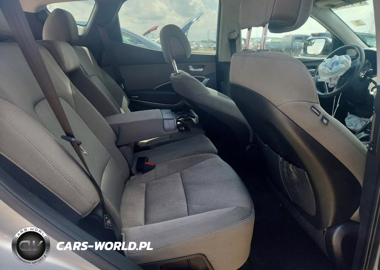 2018 Hyundai Santa Fe Sport 2.4L VIN:5XYZUDLB5JG510811 - 10