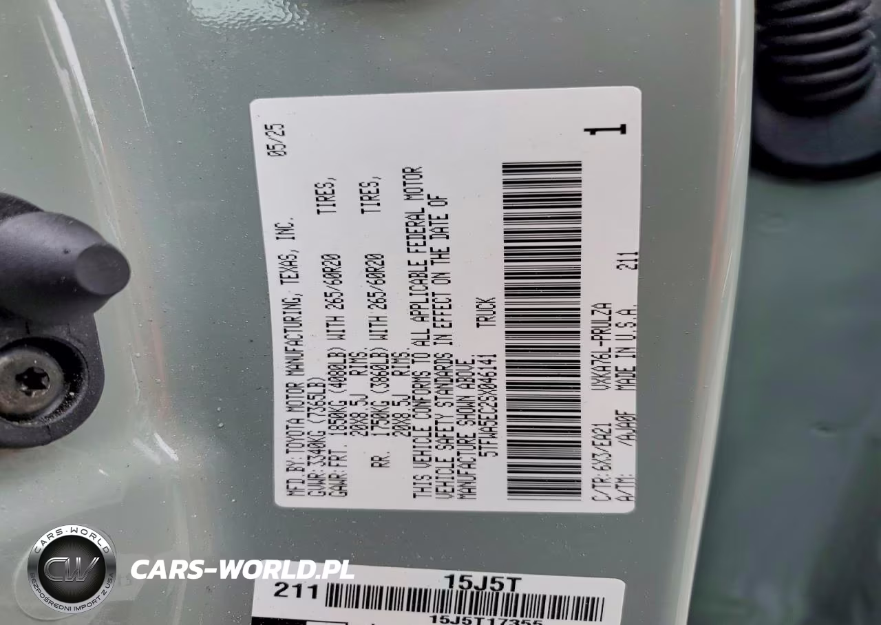 2025 Toyota Tundra Limited VIN:5TFWA5EC2SX046141 - 12