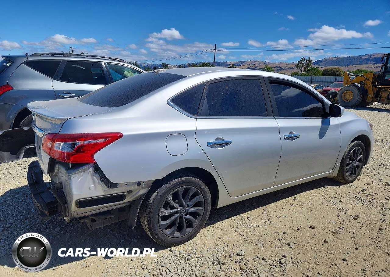 2017 Nissan Sentra S VIN:3N1AB7AP9HY362500 - 3