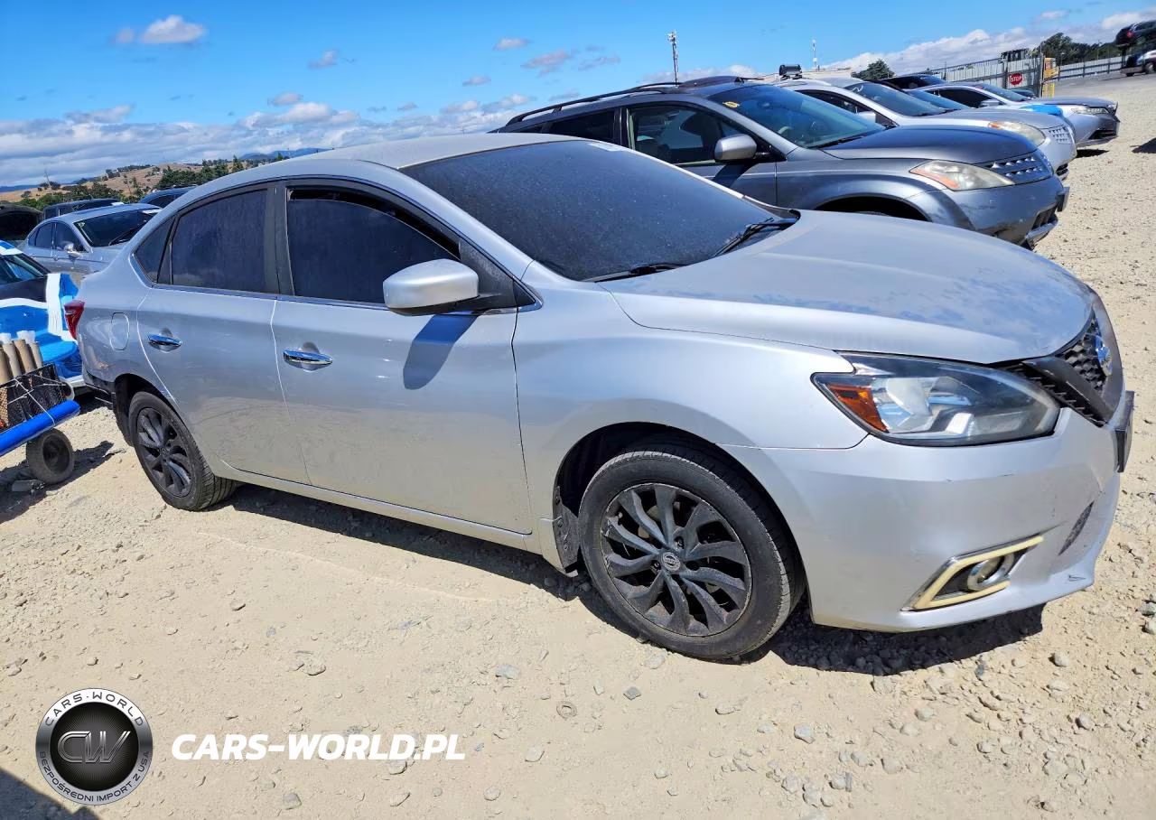 2017 Nissan Sentra S VIN:3N1AB7AP9HY362500 - 4