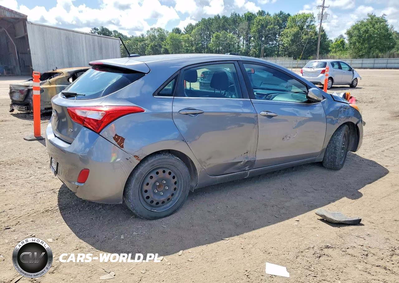 2017 Hyundai Elantra Gt Base VIN:KMHD35LHXHU347116 - 3