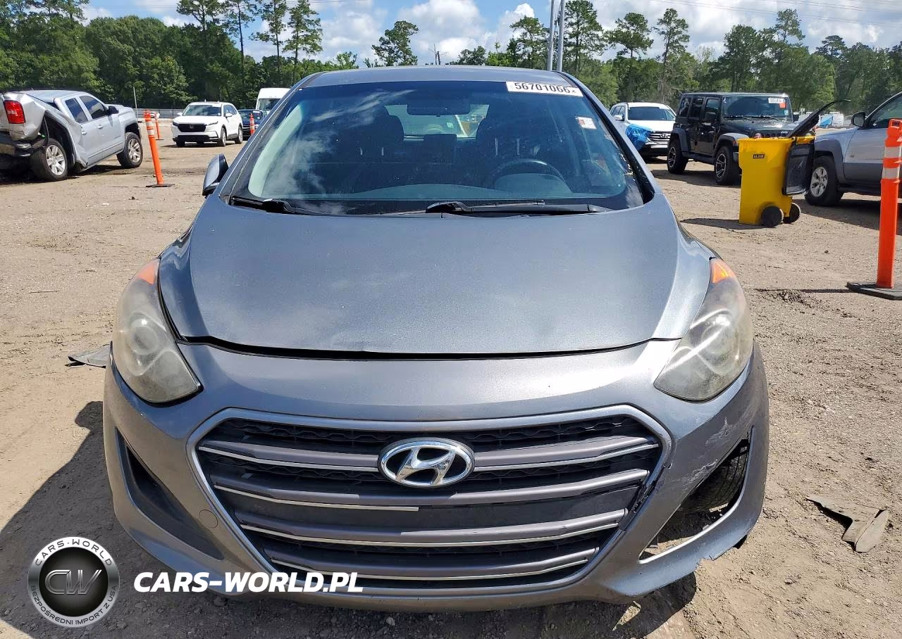 2017 Hyundai Elantra Gt Base VIN:KMHD35LHXHU347116 - 5