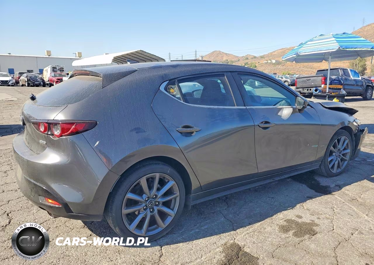 2020 Mazda 3 Preferred VIN:JM1BPAMM7L1158518 - 3