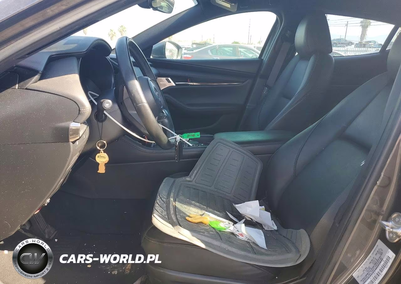 2020 Mazda 3 Preferred VIN:JM1BPAMM7L1158518 - 7