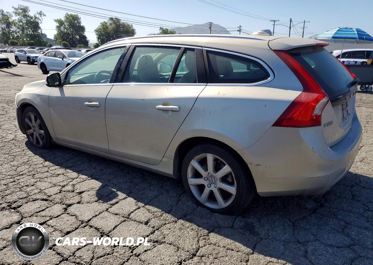 2017 Volvo V60 T5 Premier VIN:YV140MEK7H1373054 - 2