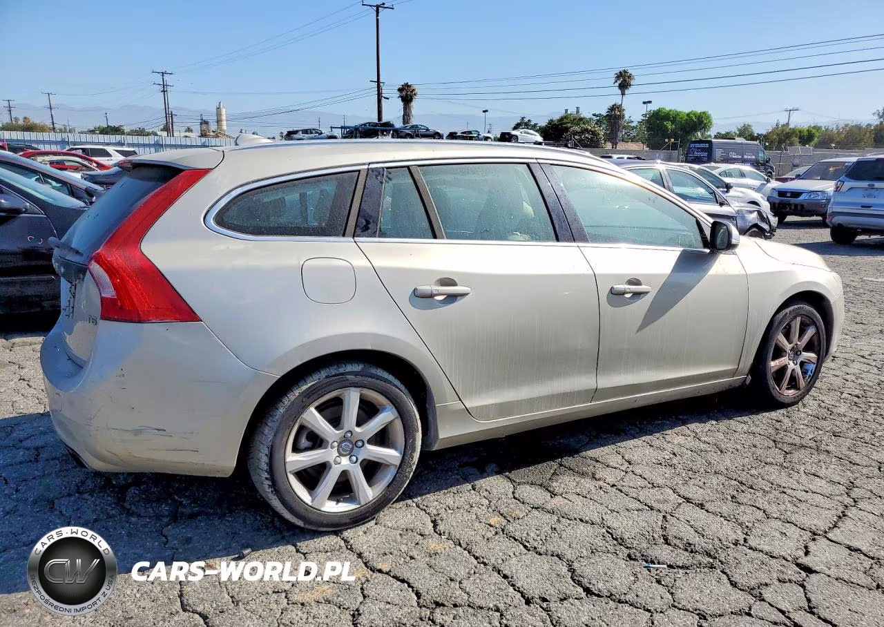 2017 Volvo V60 T5 Premier VIN:YV140MEK7H1373054 - 3
