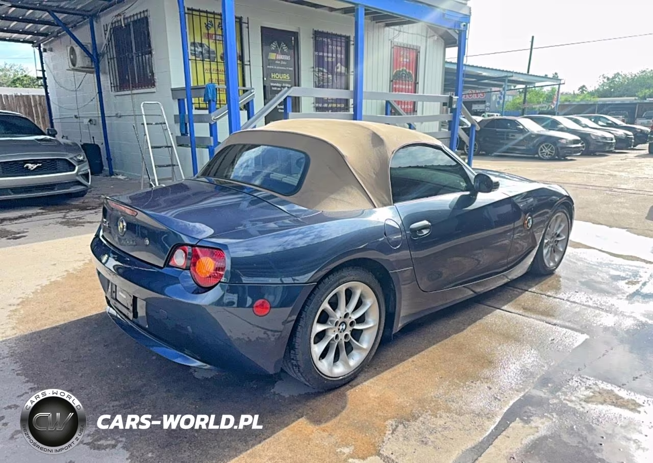 2003 BMW Z4 2.5 VIN:4USBT334X3LR66028 - 4