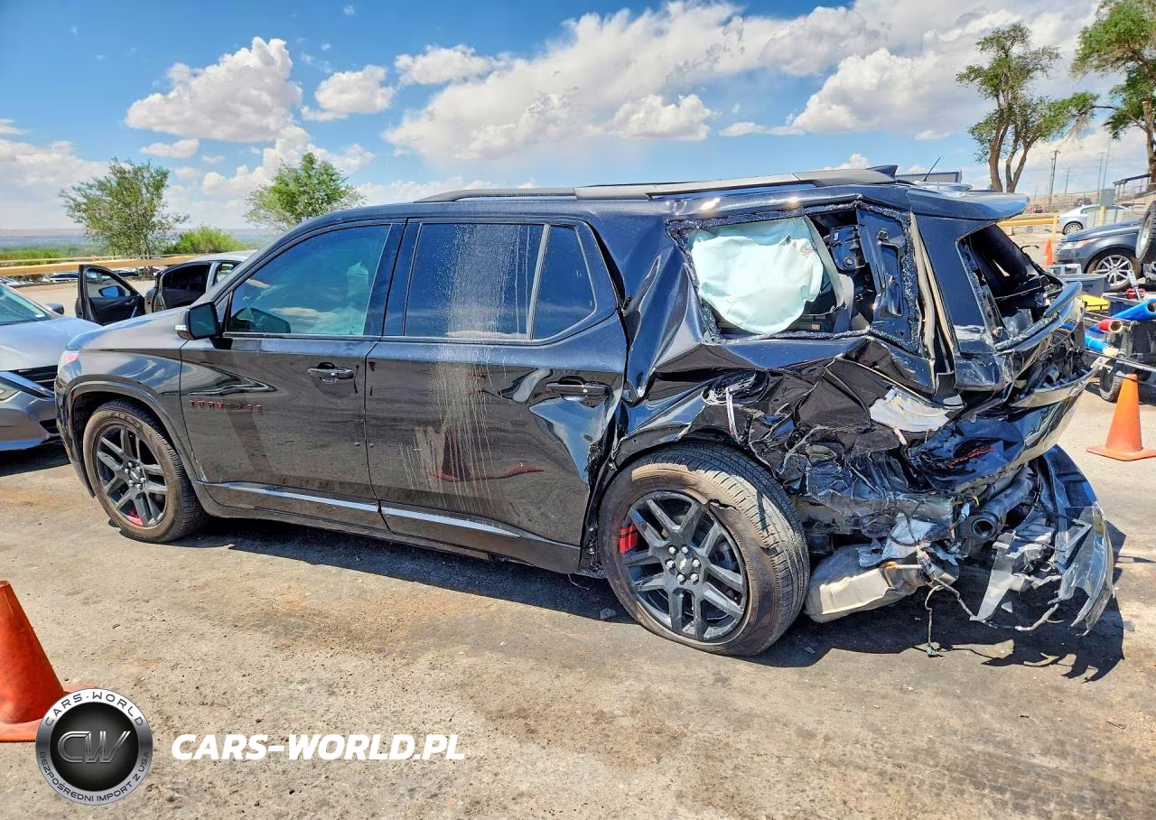 2018 Chevrolet Traverse Premier VIN:1GNEVJKW4JJ251038 - 2