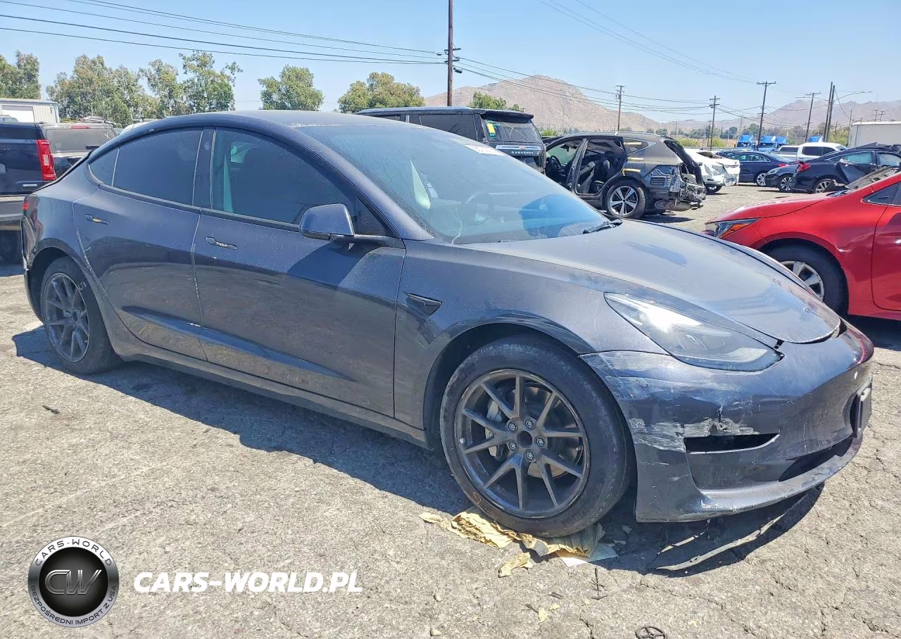 2023 Tesla Model 3 VIN:5YJ3E1EAXPF616161 - 4