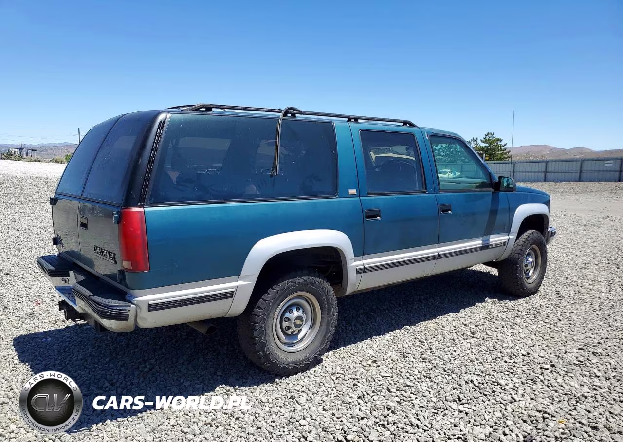1993 Chevrolet Suburban K2500 VIN:1GNGK26N8PJ336367 - 3