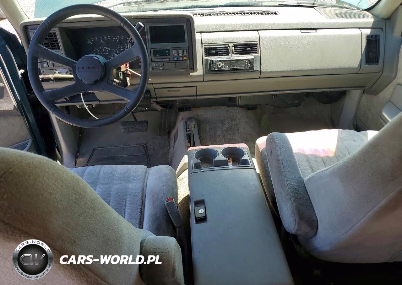 1993 Chevrolet Suburban K2500 VIN:1GNGK26N8PJ336367 - 8