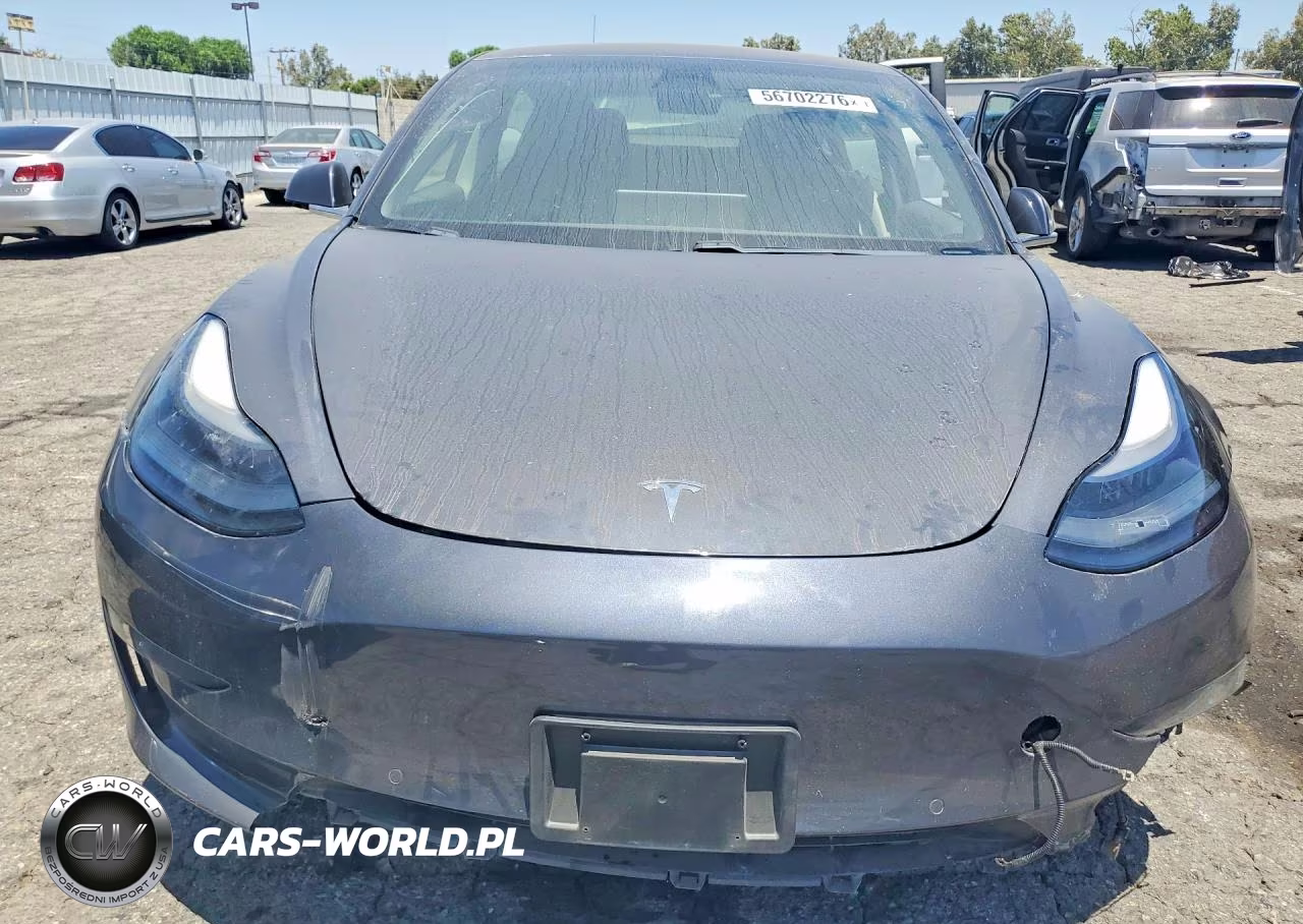 2018 Tesla Model 3 VIN:5YJ3E1EB6JF077201 - 5