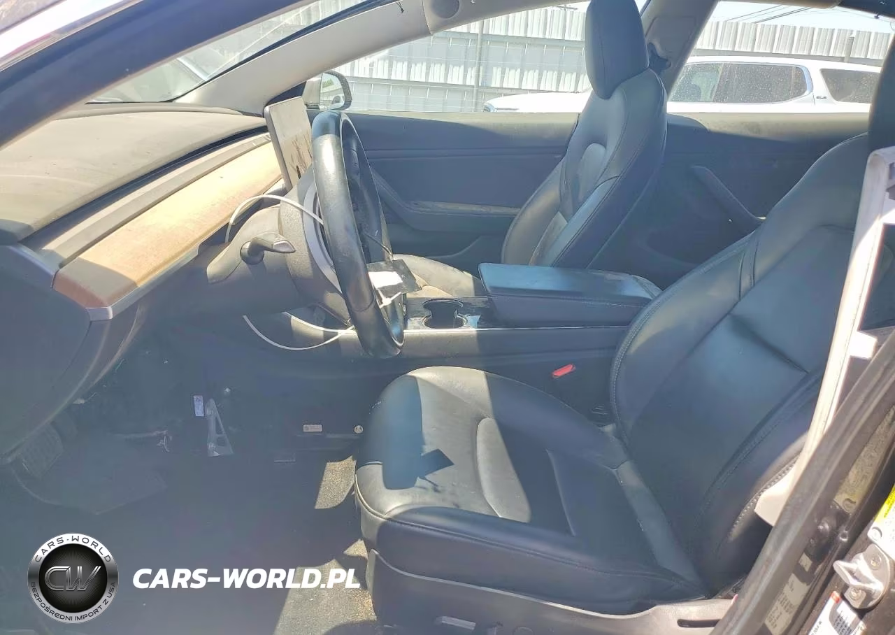 2018 Tesla Model 3 VIN:5YJ3E1EB6JF077201 - 7