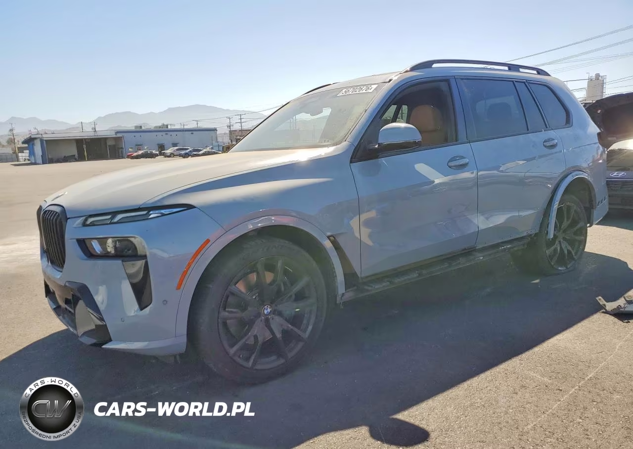 2023 BMW X7 xDrive40I – zdjęcie 1 z 14