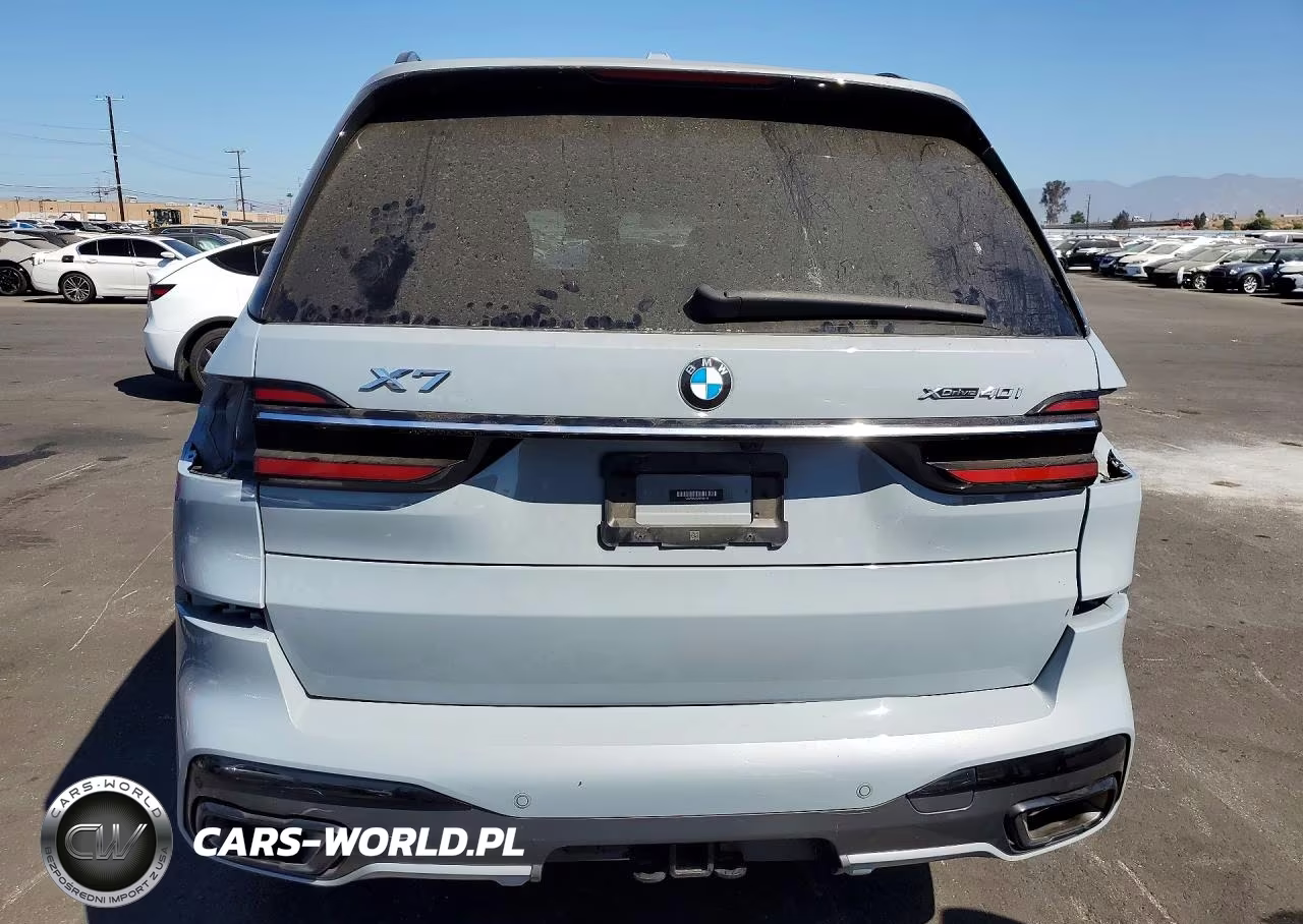 2023 BMW X7 xDrive40I VIN:5UX23EM03P9P92642 - 6