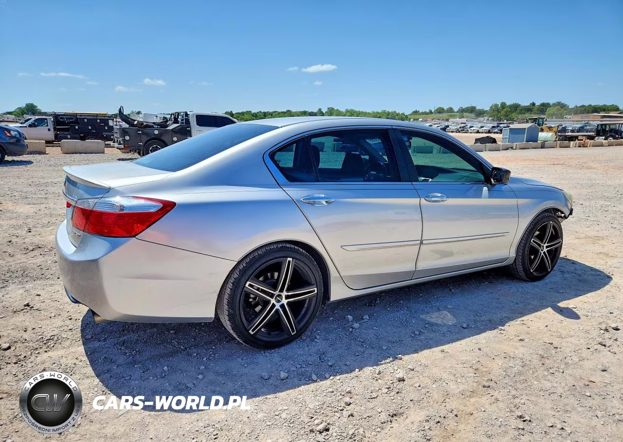 2013 Honda Accord Sport VIN:1HGCR2F51DA156020 - 3