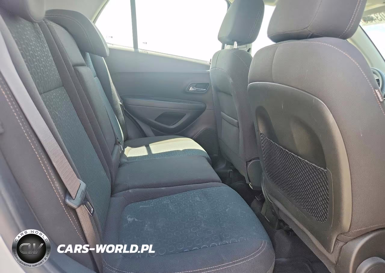 2018 Chevrolet Trax Ls VIN:KL7CJNSB8JB595883 - 11