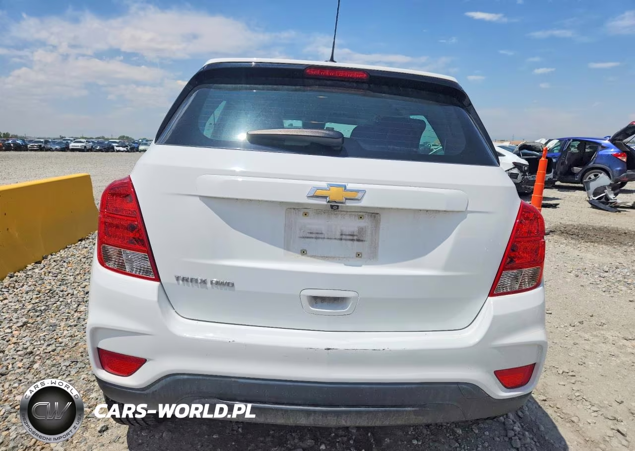 2018 Chevrolet Trax Ls VIN:KL7CJNSB8JB595883 - 6