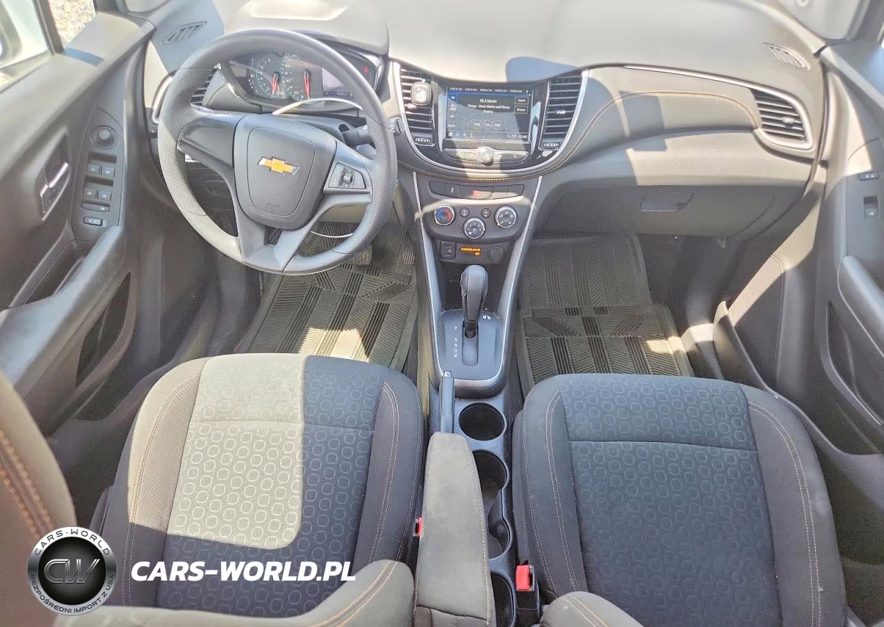 2018 Chevrolet Trax Ls VIN:KL7CJNSB8JB595883 - 8