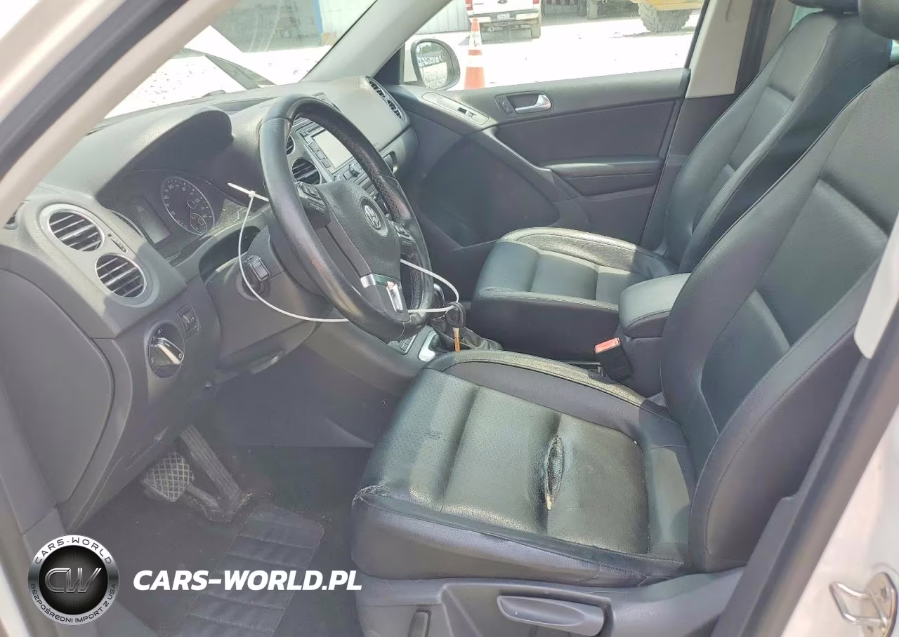 2012 Volkswagen Tiguan S VIN:WVGAV7AX3CW598110 - 7