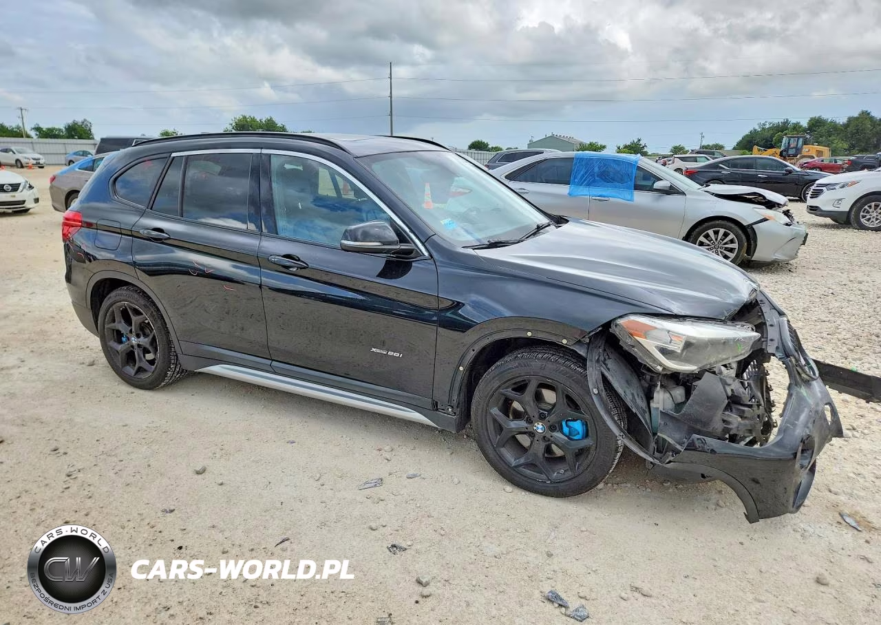 2017 BMW X1 xDrive28I VIN:WBXHT3C31H5F82969 - 4
