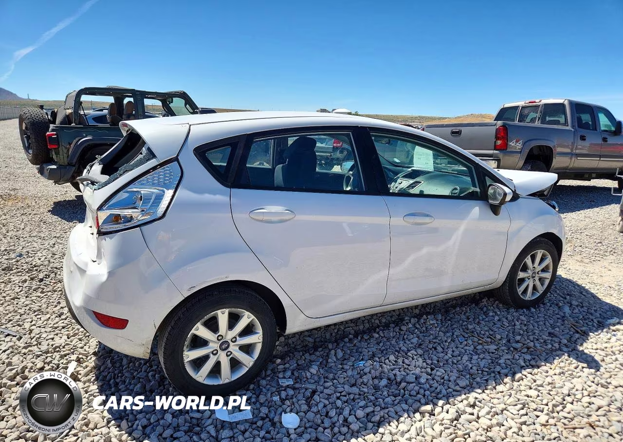 2012 Ford Fiesta Se VIN:3FADP4EJ5CM101614 - 3