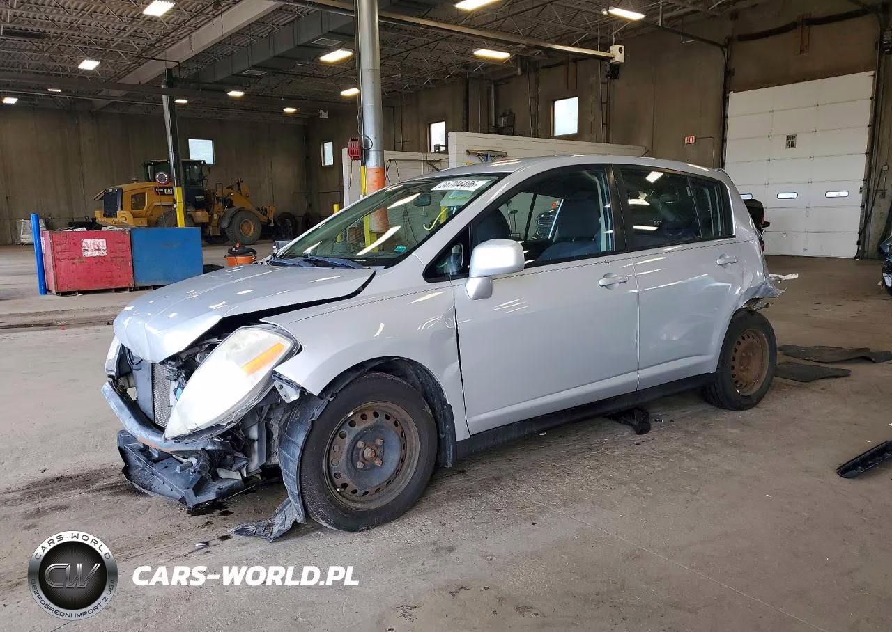 2008 Nissan Versa 1.8 S