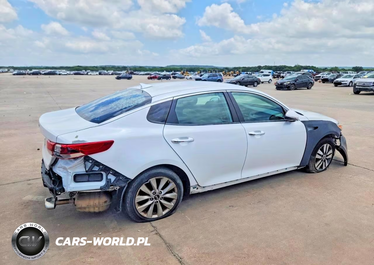 2018 Kia Optima Lx VIN:5XXGT4L33JG263280 - 3